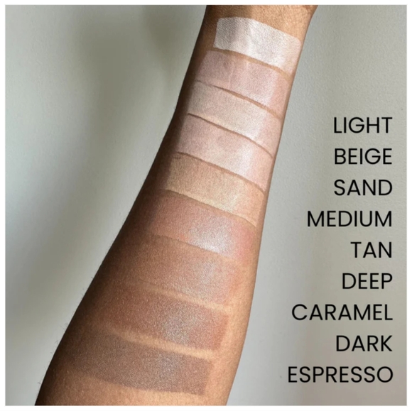Fièra Luxury Concealer Anti-Aging Concealer For Women Over 40 Deep 15ML - Picture 3 of 7